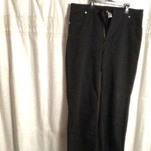 Closet clean out! Divided wide leg curvy fit 90s jean 98% COTTON 2% ELASTANE